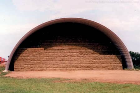 Q-model Hay Storage